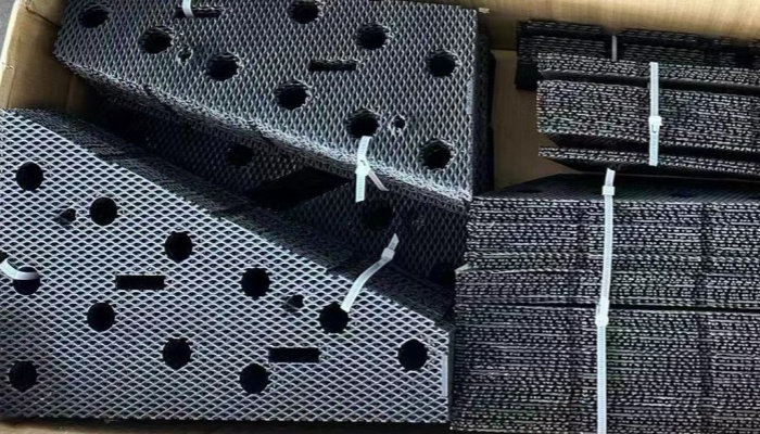 Which industries produce nickel scraps