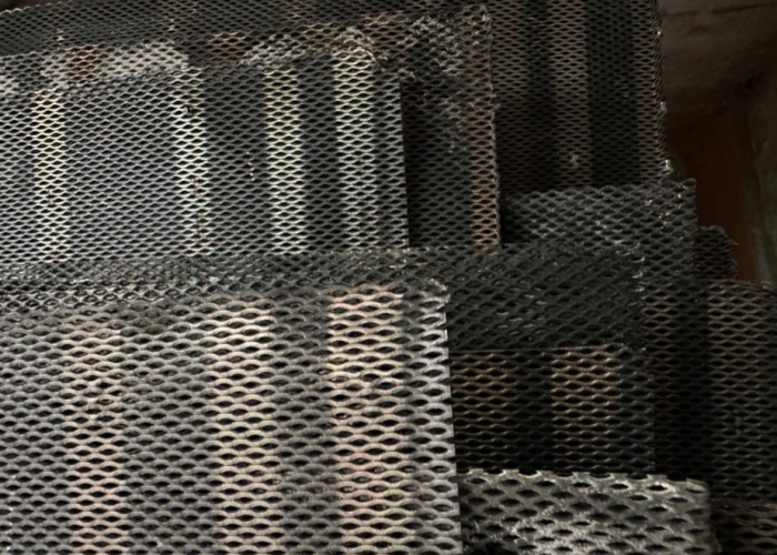 Recycling Platinum Iridium Waste from Shipyards