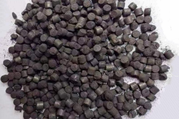 What are the types of catalysts used in hydrogen fuel cells?cid=23