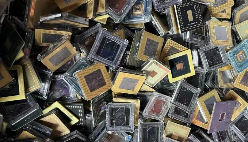 Gold-Scraps-from-Medical-Industrie
